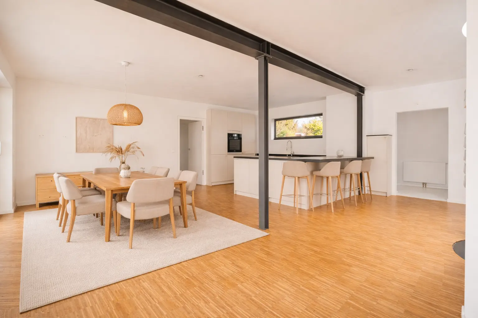 Virtual Staging Alternative Innenbereich — moderne Einrichtung, offener Grundriss, Immobilienfotografie Herrenberg