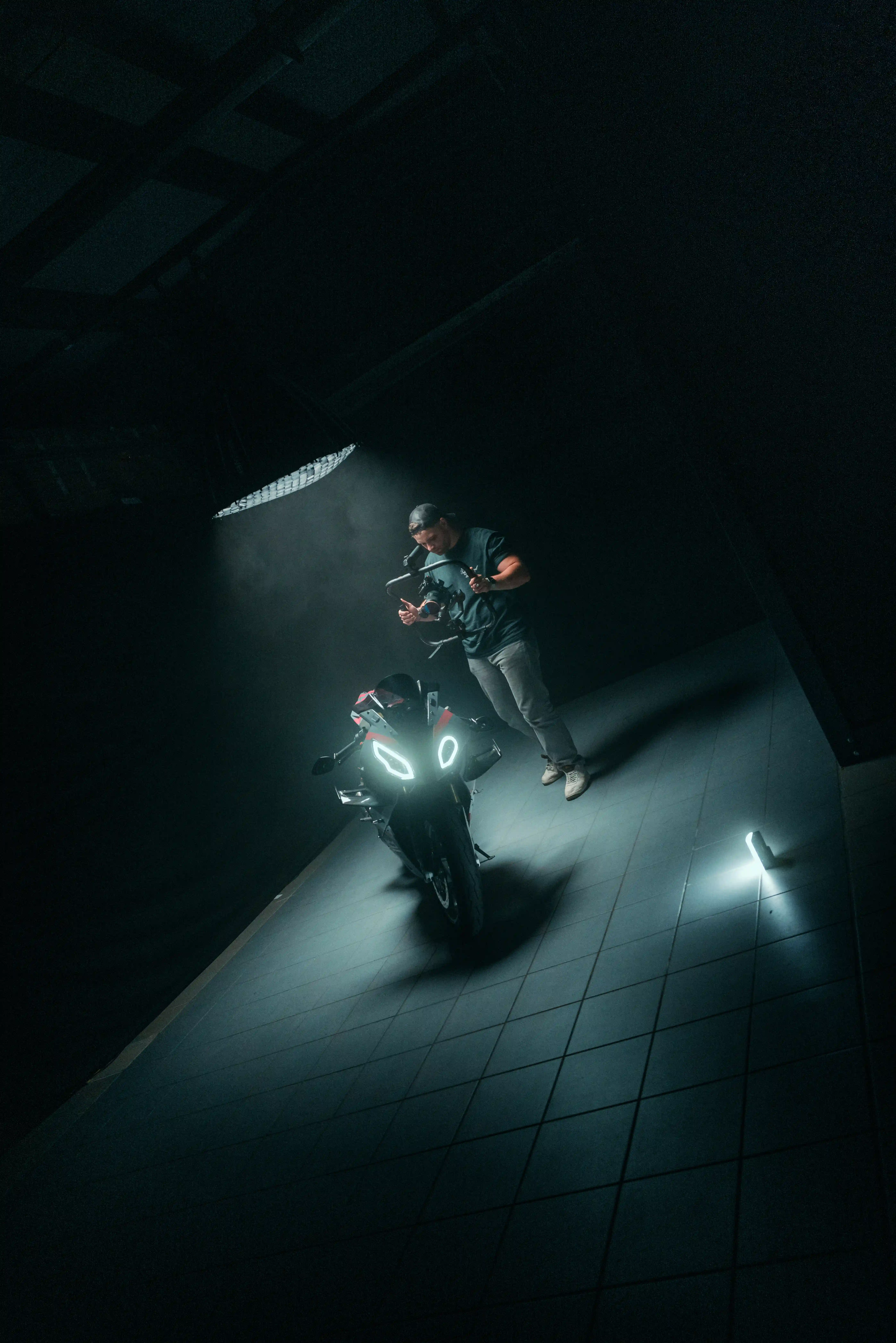 Motorrad-Shooting — Automotive Photography Maurice Veith Stuttgart