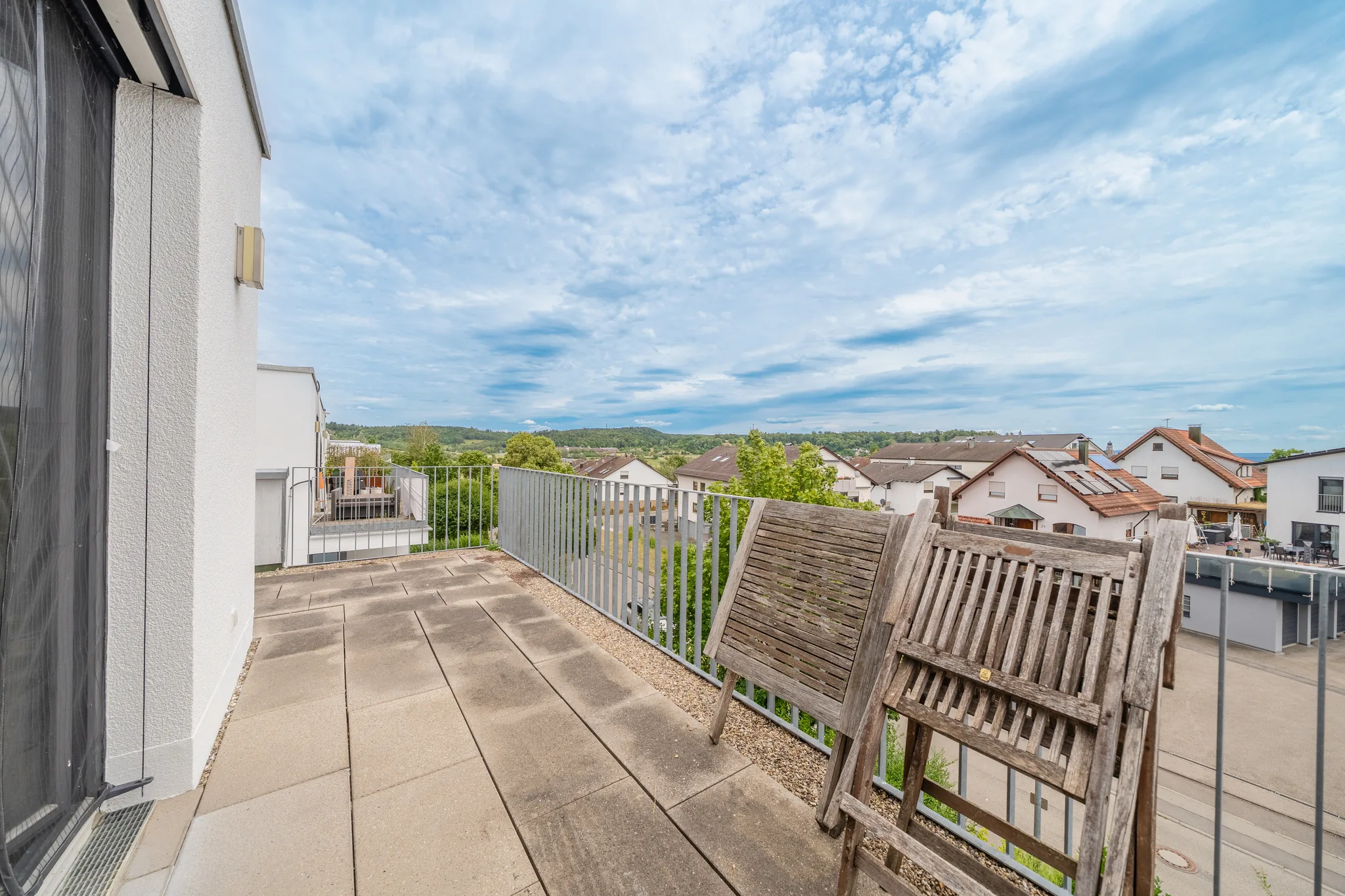 Dachterrasse mit Weitblick auf einem Stadthaus in Herrenberg-Affstätt